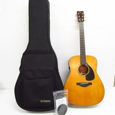 Chitarra acustica elettrica