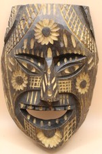 809 -- OLD -- MINI TOTEM DANZA