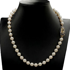 Collana vintage di perle akoya 9mm chiusura oro massiccio 18k zaffiri naturali