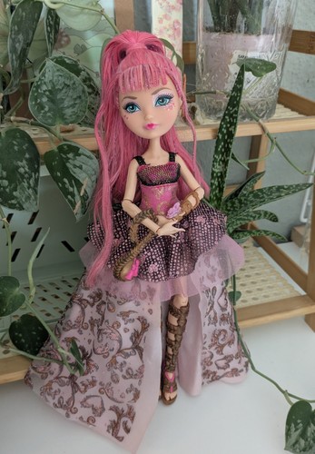 Ever after high thronecoming - ever,