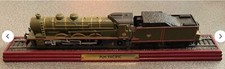 PLM PACIFIC,SCALE 1:76 MODEL LOCOMOTIVE TRAIN ON WOODEN PLINTH.VGC