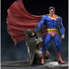 Batman superman statue - superman,