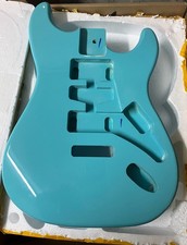 BODY STRATOCASTER MAI MONTATO