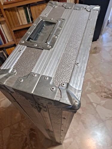 Flight case technics - flight,