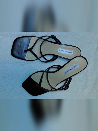 Nwt saks fifth avenue - nwt,