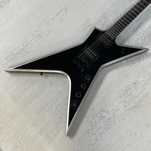 Chitarra elettrica firmata