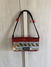 FREITAG CROSSBODY MESSENGER " LAURA " REF F71 - GENTLY USED WITHOUT TAG.