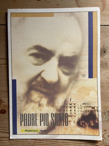 Folder padre pio santo - padre,