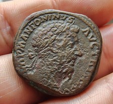 Sesterzio di Marco Aurelio con i Voti Decennali