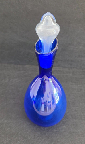 Vintage decanter bottiglia - bottiglia, blu