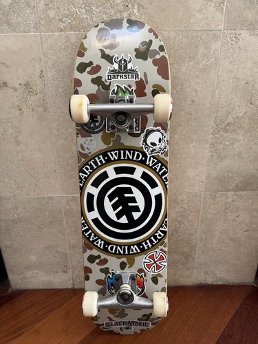 Complete skateboard - complete,