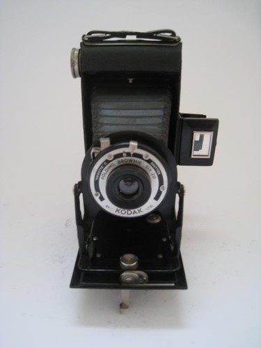 Kodak brownie folding six - brownie,
