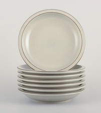 Bing & Grøndahl "Colombia". Set di sette piatti profondi in gres.