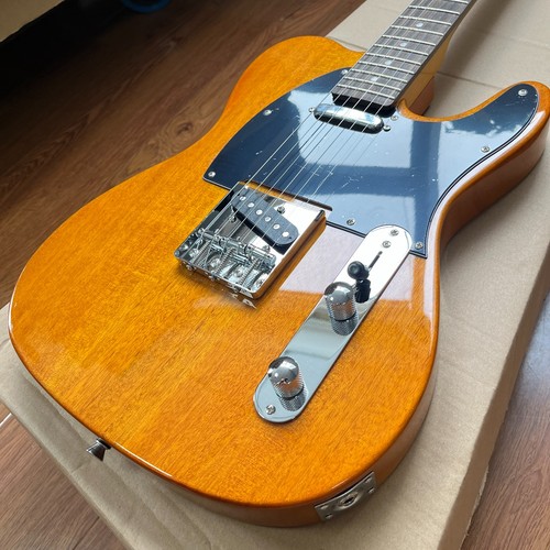 Chitarra elettrica stile - , tl