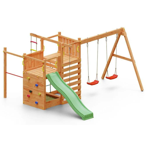 Parco giochi con scivolo