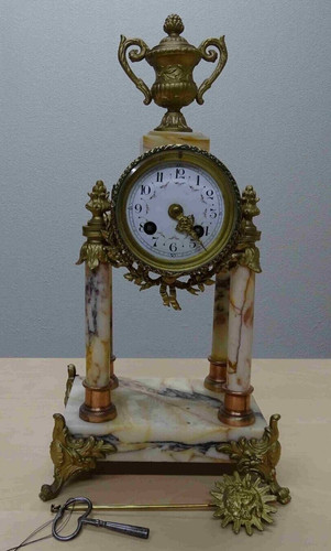 Pendule portique cadran rond - portique,