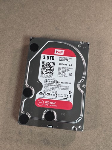Western digital red plus - red,