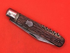 Vecchio coltello tascabile in