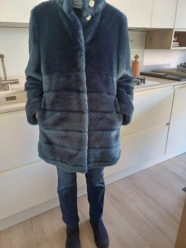 Eco pelliccia blu