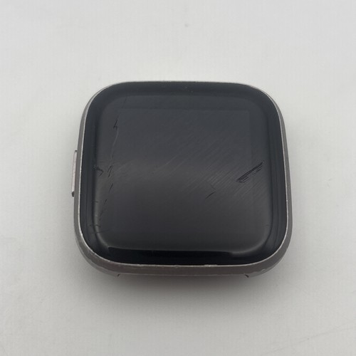 Fitbit versa smartwatch - 2,