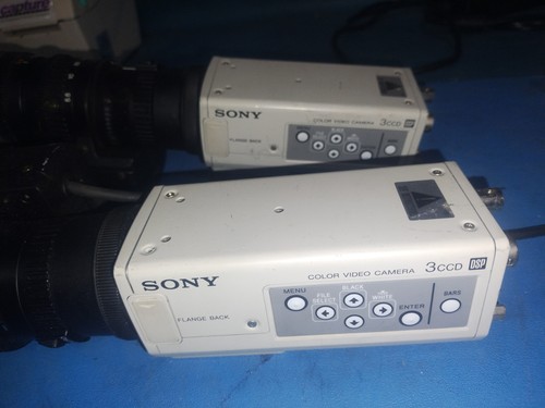 Sony dxc 390 ccd - 3-ccd, color