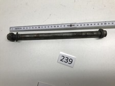 ASSE PERNO RUOTA POSTERIORE