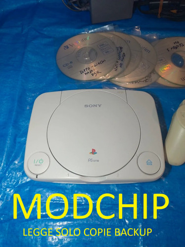 Sony playstation console - 1,