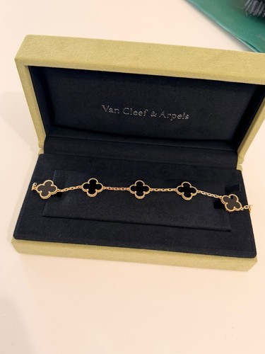 Van cleef arpels - &,