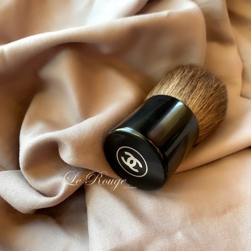 Chanel petit pinceau - le,