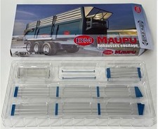 Modellino trattore scala 1:32