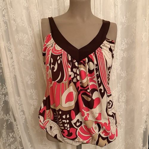 Y2k kiwi brand women - brand, neck