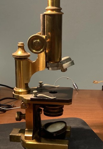 Microscopio antico - microscopio,