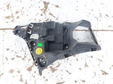 8072575 STAFFA SUPPORTO PARAURTI POST SX BMW SERIE 1 (F40) Msport 120d 2.0 D 16V