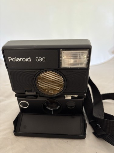 Polaroid 690 macchina