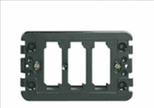 SUPPORTO VIMAR 3 MODULI 08531