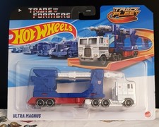 Hot Wheels Ultra Magnus --