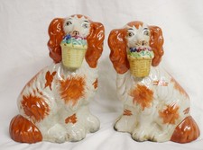 ceramic Coppia di antichi cani Inglesi in ceramica Staffordshire 1800