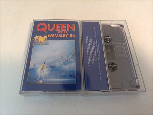 Raro queen live - live, wembley