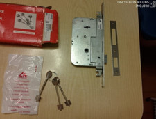 SERRATURA DI SICUREZZA CR 8000, a doppia mappa e chiusura tripla