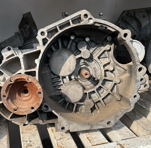 Cambio manuale volkswagen golf - volkswagen,