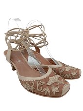 COMMA Décolleté modello