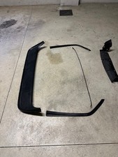 Porsche 944 Turbo – Alettone posteriore + supporto vetro originale OEM