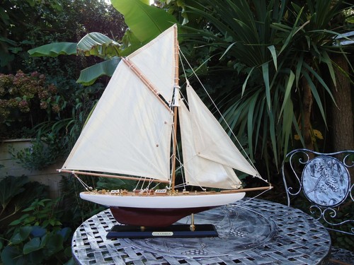 Large model columbia - model, yacht