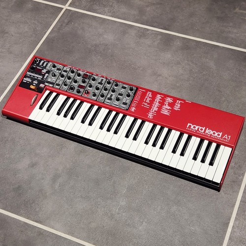 Clavia nord lead - lead, a1