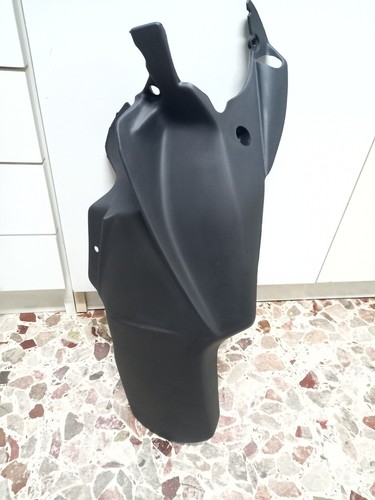 Aprilia ap8226660 paraspruzzi - aprilia,