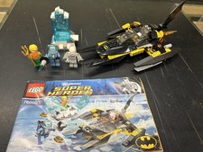 Lego DC Universe Super Heroes 76000 Arctic Batman vs. Mr Freeze: Aquaman on Ice