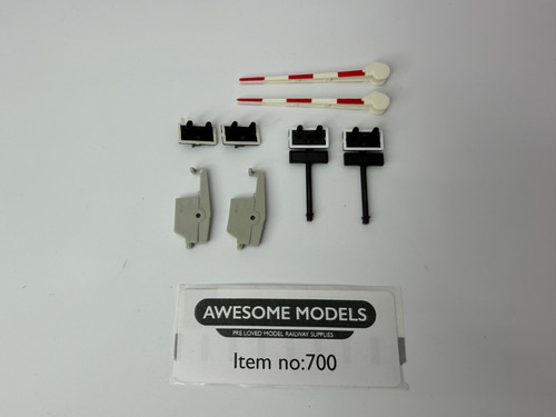 Hornby level crossing warning - level,
