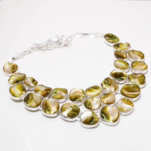 Collana con pietre preziose