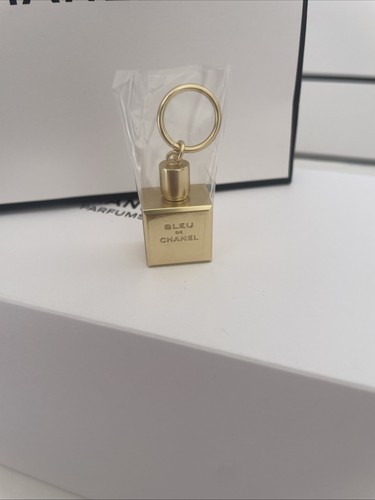 Ciondolo blu chanel - chanel,