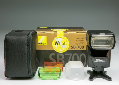 Nikon speedlight 700 - nikon, sb-700